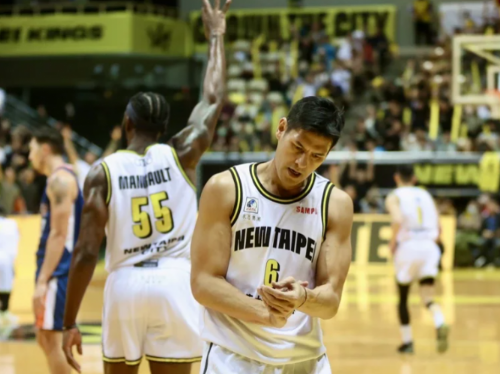 東超／楊敬敏復出秀砍2關鍵三分 國王退菲勁旅收2連勝