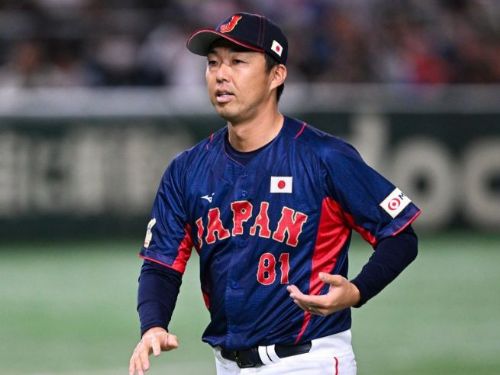 台鋼雄鷹迎新客教練座吉見一起加盟冬季聯盟