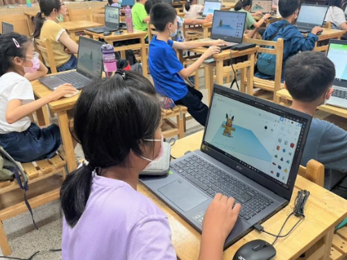 臺北市教育局舉辦「3R科技教育師生增能培訓課程」　啟發師生創新思維與掌握新科技趨勢