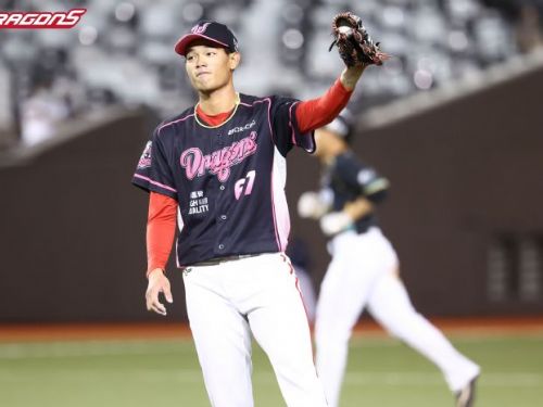 味全龍狂飆火力大勝台鋼雄鷹！曹祐齊奪勝投 勇奪MVP