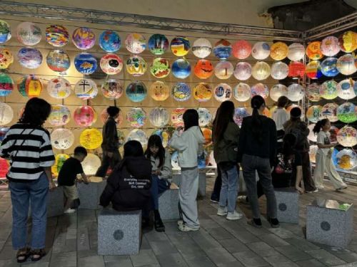 臺南春節旅遊開紅盤｜情人節首日湧現11萬人次走春，燈節、市集與景點活動全面登場