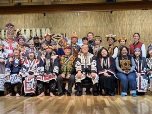 原住民文化合作再度升華　原發中心與愛努財團續簽合作備忘錄