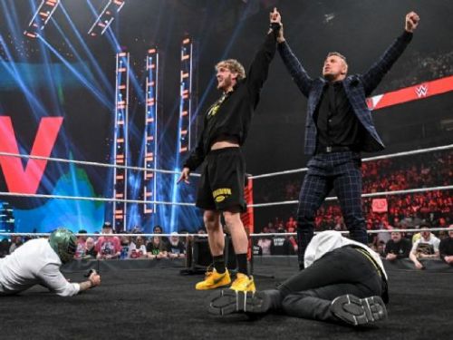 Netflix投入運動賽事轉播市場，簽下10年、總值50億美元合約，獲得WWE摔角節目獨家播映權