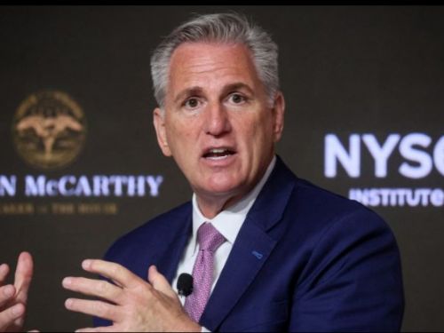 美國國債上限之戰迫近　麥卡錫開火　拜登為何不接招？