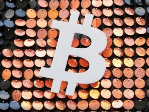 加密市場勁爆行情！美國銀行業又有「大麻煩」 比特幣昨日一度飆升9%、站上3萬美元