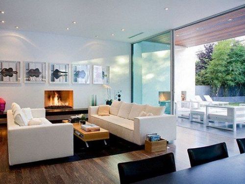 室內設計的5個災難性趨勢：從塑膠沙發套到過度使用鏡子