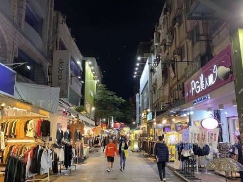 大立商圈人潮外溢 新崛江受惠盼改造