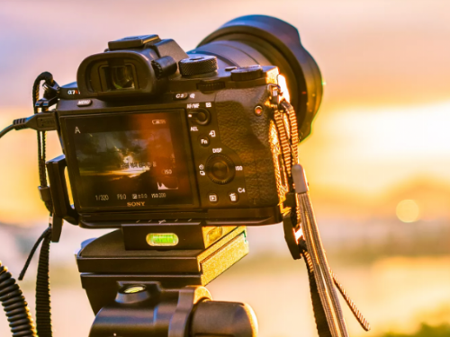 【2023最新】穩定器推薦，新手入坑攝影必看！