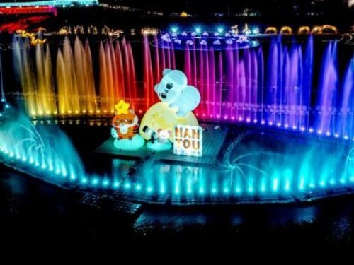 南投燈會2024，爽爽貓、馬來貘萌萌耍可愛！500台無人機煙火秀、水舞秀燈區地圖立即掌握