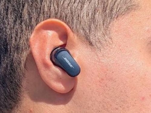 Bose推出全新QuietComfort Earbuds：舒適配戴、長效降噪，體驗日常聆聽的完美選擇