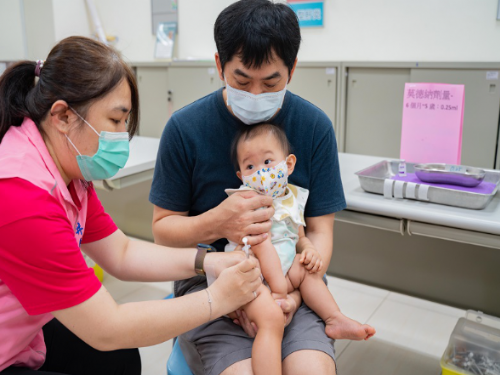 國內首例幼兒因新冠病逝，專家籲儘快接種XBB疫苗