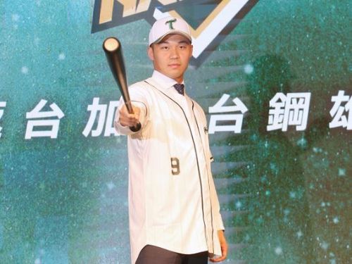 王柏融職棒第2.5年月薪10萬直衝50萬 目前中職球員難超越