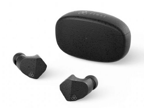 Final 宣布首款電競真無線耳機 VR3000 Wireless 原型機亮相 Potafes 2024 Summer Akihabara 活動