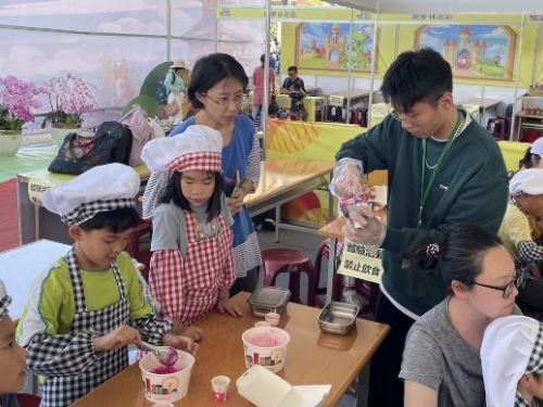 歡迎來到屏東熱博龍龍奇幻樂園：小廚師們，上菜囉！