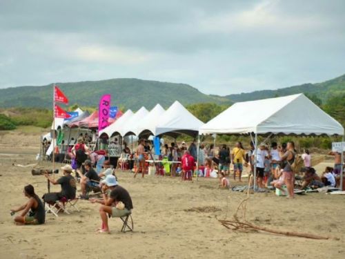 2024屏東滿州佳樂水國際衝浪嘉年華 熱情開浪！體驗衝浪魅力與漁村風情