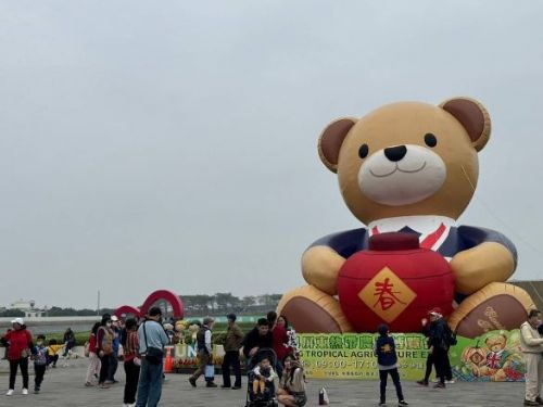 初二屏東春節走春人潮爆棚！熱博創下單日20萬人紀錄