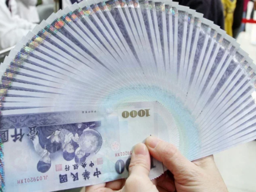 不辦信用卡、信封袋收支控制法…在現代已不實用！ 存錢絕招很簡單：算出預算學會記帳