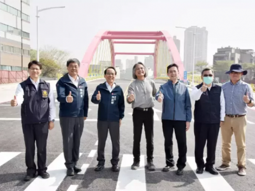 龍德橋通車緩解高雄大順路交通  大順商圈路網迎來優化