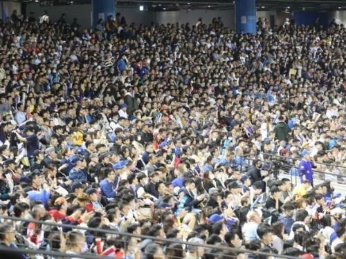 亞錦賽／中日大戰票價提升 照吸15544人進場本屆次高