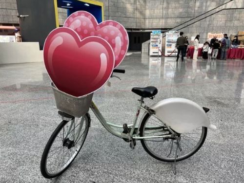 高雄科工館搬出骨董CityBike  讓民眾共享情懷放閃