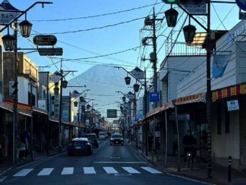 神秘驚奇！在基隆竟現富士山？他巧妙挑戰1角度破解「驚人相似」景象