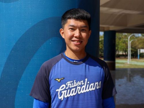 中職》張瑞麟去年轉任餵球投手，今年宣布成功復出！