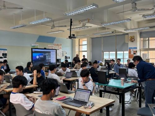 數位學習新篇章：教育部推動跨校遠距教學計畫，開創學習新機會