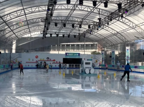 南港「中信園區戶外滑場」免費滑冰攻略！日期場次、冰鞋免費借、品牌優惠攻略