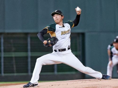 洋將笠原祥太郎告別台灣球迷，台鋼雄鷹感謝他的付出