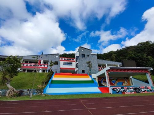 牡丹國小新校舍溫馨啟用，原鄉學子擁抱幸福學習新家園