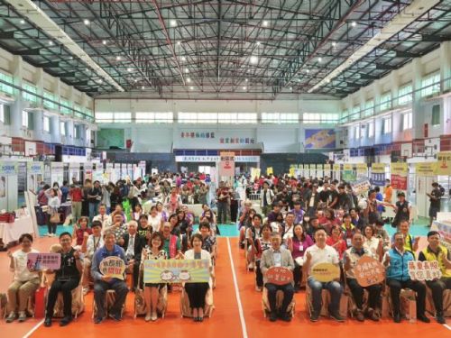 2025屏東長照徵才博覽會：50家在地機構攜手招聘，共同守護長者幸福