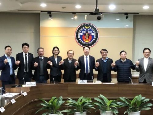 攜手合作，共築安全交通未來——高雄交通局積極參與「六都道路交通安全座談會」