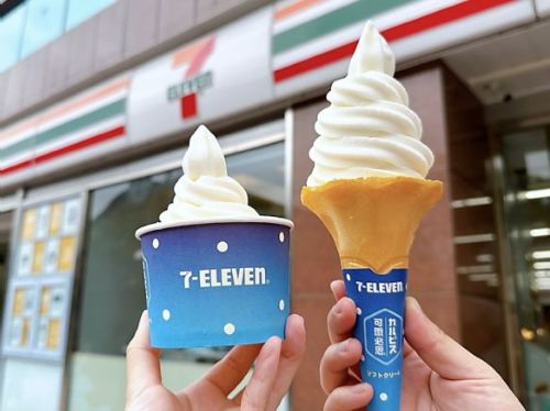 全家與7-11聯手推出4月新霜淇淋口味，助你暢享春日郊遊