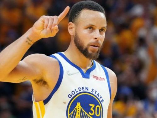 柯瑞全場31分率勇士逆轉，湖人主場遭逢慘敗