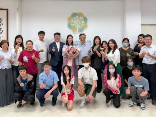 母親節前夕，愛與關懷的溫馨相見歡！台北市教育局助學基金會舉辦「114年母親節相見歡活動」