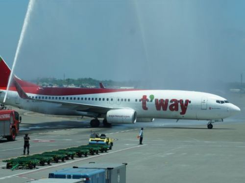 德威航空首航高雄—濟州，每週四班帶你暢遊韓國