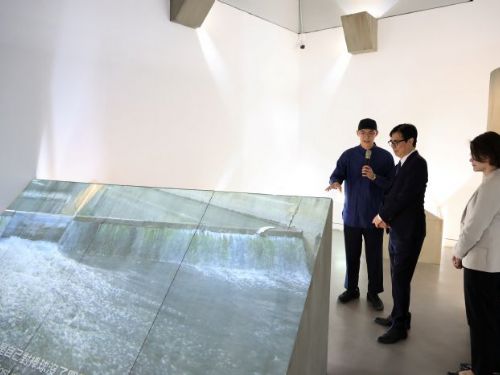 《2025高雄獎》頒獎典禮盛大登場：新世代藝術家創意與熱情碰撞
