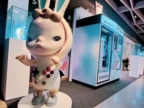 超人氣「TOYSNAP無人藝廊」 | 購物與藝術的完美融合