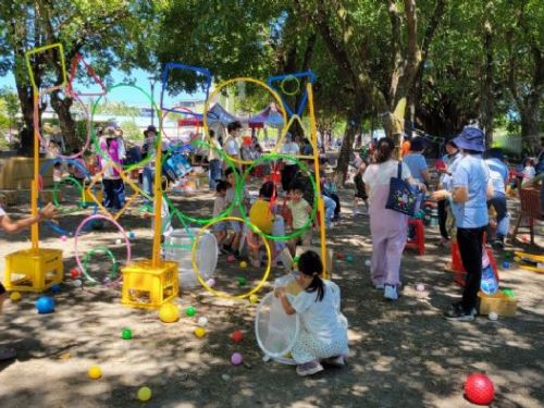 親子共遊，甜蜜回憶：屏東縣政府舉辦「遊戲城市，玩出好關係」活動