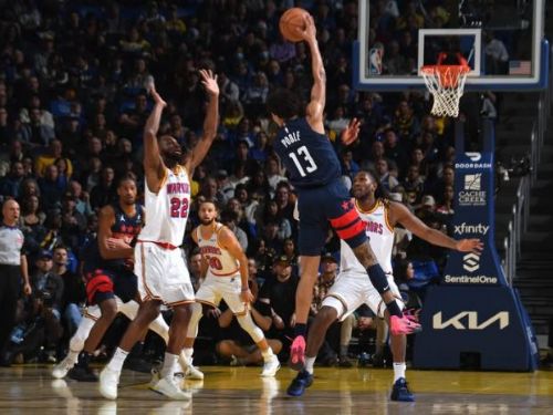 Poole重回舊地狂轟38分 |  勇士逆襲巫師豪取二連勝