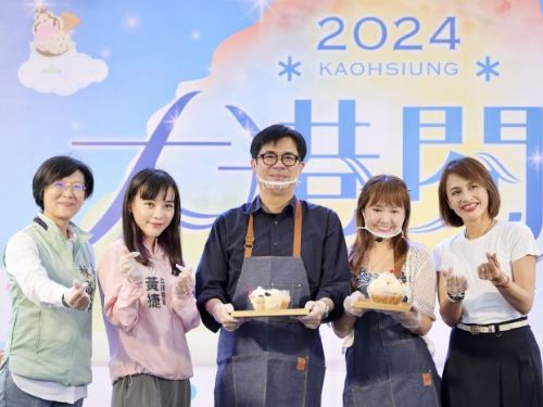 2024大港閱冰嘉年華熱情開展，風雨無阻成千上萬遊客湧入，體驗冰品美食盛宴