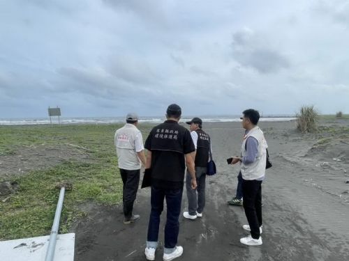 旭東環保未如期清除離岸光電浮台，屏東縣政府依法裁罰並實施海域使用停權
