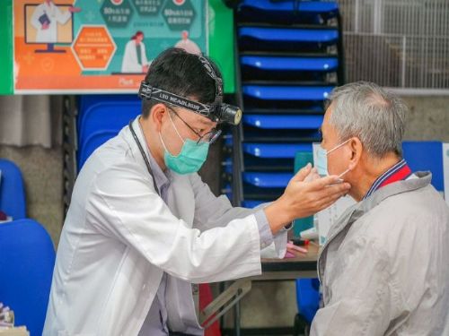 屏東新春大健檢潮州高中登場，提供多項加值一站式服務