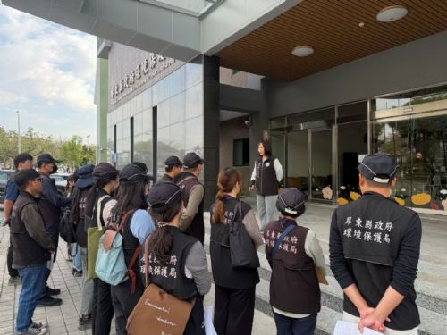 屏縣環保局春節不打烊「馬」不停歇全方位稽查守護環境品質