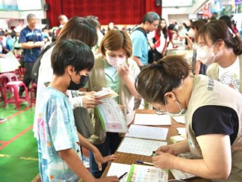 「國際家庭日愛家515」屏東溫馨登場，親子互動熱絡共享幸福時光
