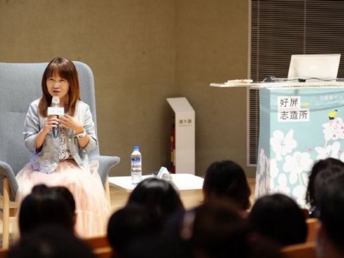 每年 12 月 5 日為「國際志工日」，象徵對志願服務精神的肯定與感謝，志工不僅是社會服務的重要力量，更是推動社會持續向前的溫暖能量，為呼應這份精神，屏東縣政府連續2年於 11 月規劃舉辦「志工月」系