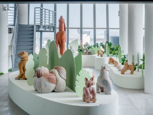 看海美術館雕塑展《日常偏移》，以細微差異開啟觀看的新位置