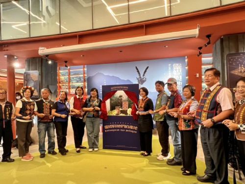 《靈媒與她們的產地》專書發表｜屏東傳承靈媒文化力量，書寫44位生命故事