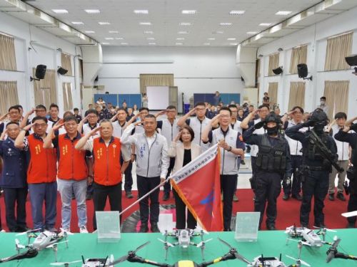 屏東警用無人機隊成軍，維安、交控與夜間搜索全面升級