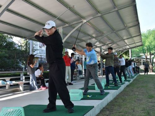 屏大攜手大田精密，跨越虛擬到實體 ，高爾夫練習場盛大啟用